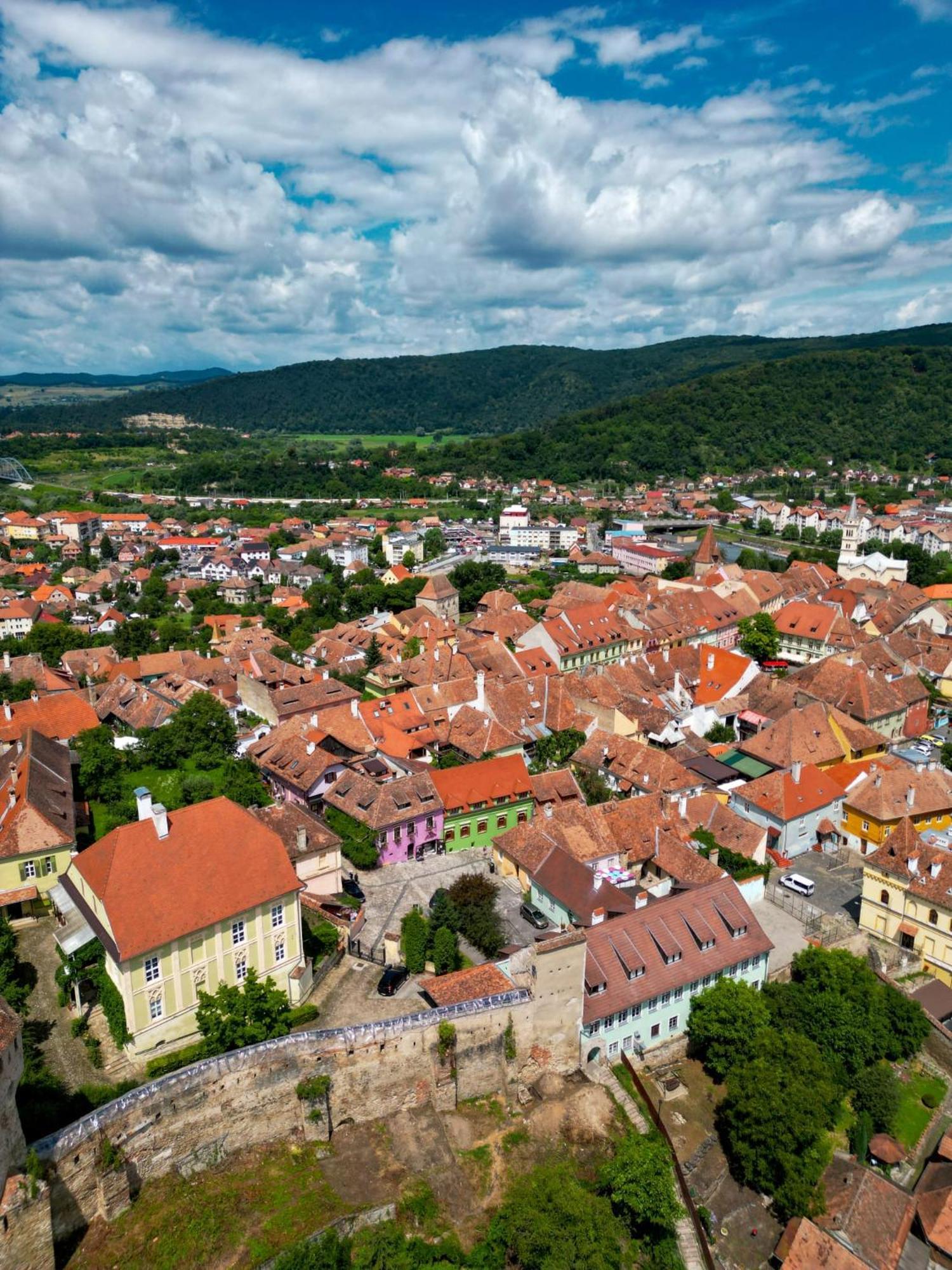 The Throne - M Museum Hotel Sighisoara Ngoại thất bức ảnh